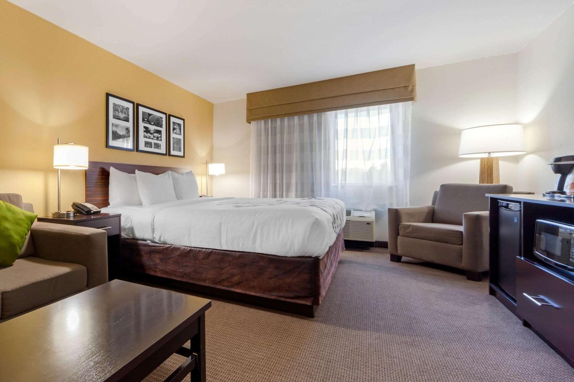 Sleep Inn & Suites Bismarck I-94 Exterior photo