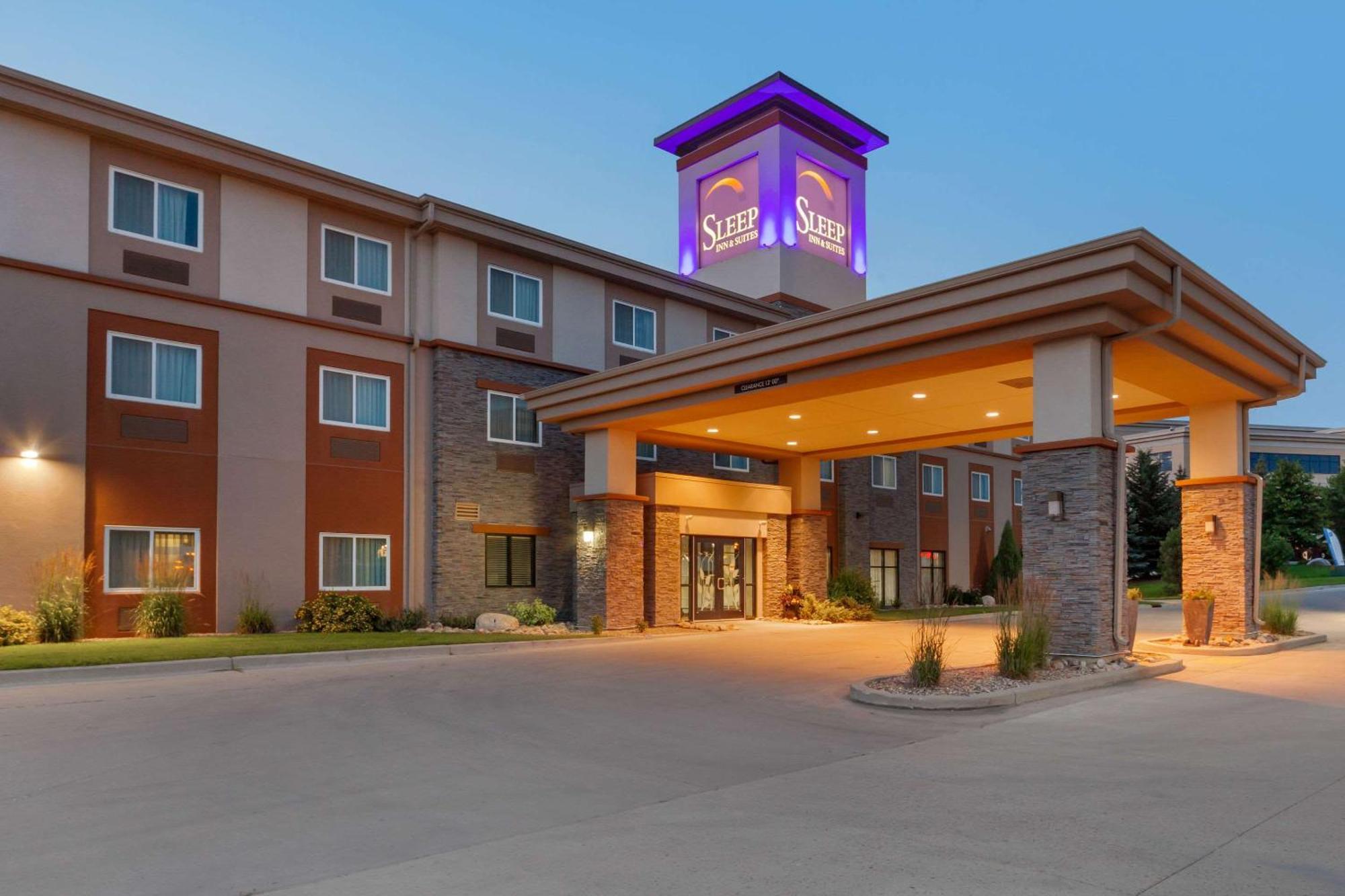 Sleep Inn & Suites Bismarck I-94 Exterior photo
