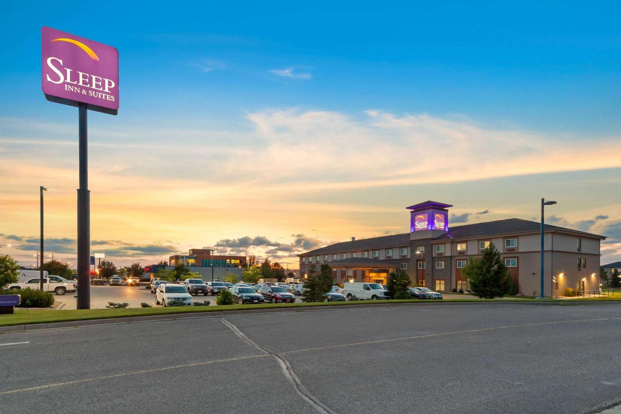 Sleep Inn & Suites Bismarck I-94 Exterior photo